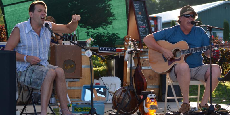 TwoHorseJohnson Two Horse Johnson playing live music.